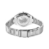 Classique, épuré, mais captivant. Un style parfait, associé à un minimalisme contemporain. Inspirée du design danois, la COLLECTION CLASSIQUE constitue un ensemble de pièces d’horlogerie, qui soulignent parfaitement un style quotidien.