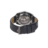 Lip revisite son modèle emblématique de la Général De Gaulle. En effet, la maison française, revisite ce modèle en le parant de noir et d'un mouvement squelette ! Vous pourrez ainsi profiter du savoir-faire de la maison ! Son boîtier en acier inoxydable de forme ronde vous accompagnera dans vos déplacements quotidiens.