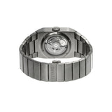 Lip est une manufacture horlogère française avec une histoire extrêmement riche. Elle propose des montres avec des designs variés, modernes et vintages qui se basent sur des innovations techniques importantes. Le modèle Big TV Titane 671656 que nous vous proposons est signé Roger Tallon qui se caractérise par un style différent en-dehors des codes classique de l'horlogerie. Il est composé d'un boîtier carré de 35 mm de diamètre et qui est conçu en titane.