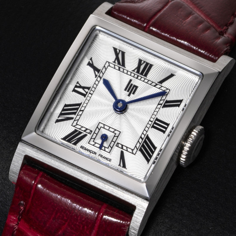 La Festina F20623/2 pour homme incarne l’élégance et la modernité. Dotée d’un boîtier et d’un bracelet en acier inoxydable, ainsi que d’un verre minéral résistant, elle reflète le savoir-faire et l’innovation de la marque. Un garde-temps au style distingué, alliant robustesse et raffinement