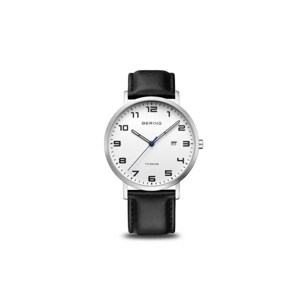 Découvrez la montre Homme Bering 18640-404. Ultra-léger et ultra-élégant. La collection Titanium de BERING.