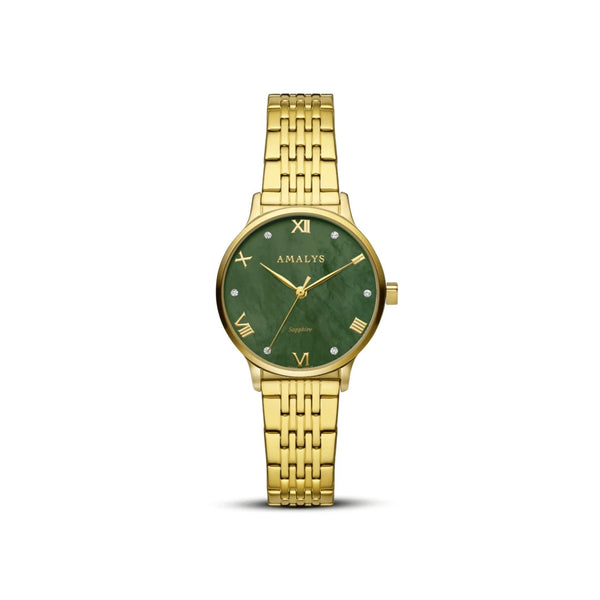 Originale et audacieuse, la montre Georgette s’habille d’un cadran nacré vert aux reflets changeants. Une pièce singulière qui apporte une touche de caractère et de modernité au poignet.