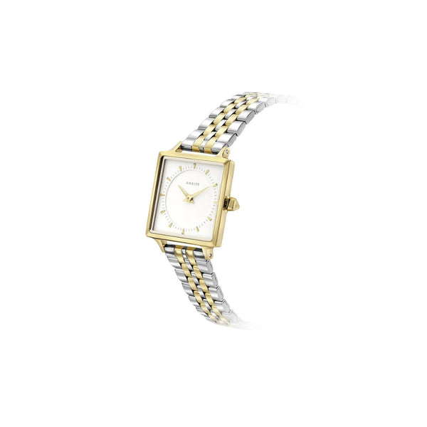 À la fois classe et épurée, la montre Melody séduit par son bracelet à maillons bicolores qui attire tous les regards. Une version revisitée de la Mary, pour un style élégant au quotidien.