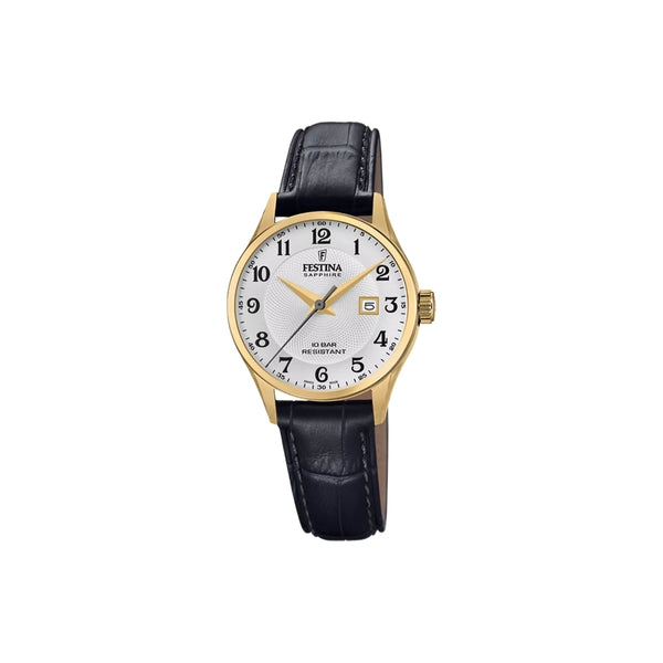 Véritable bijou horloger, la Festina F20011/5 allie élégance et raffinement. Sa boîte en acier rehaussée d’un verre en cristal saphir lui apporte un éclat sophistiqué, tandis que son bracelet en cuir assure confort et légèreté au poignet. Parfaite pour sublimer toutes vos tenues, du quotidien aux grandes occasions.