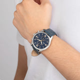 La montre Festina F6855/6 pour homme est une véritable œuvre d'art. Avec son boîtier en acier et son verre minéral, cette montre est un exemple d'excellence en horlogerie. De plus, elle est équipée d'un bracelet en cuir qui lui donne une touche de sophistication et d'élégance.
