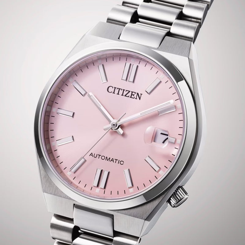 Citizen NJ0200-50Z – montre automatique 37 mm acier, cadran rose, bracelet acier, verre saphir, date, étanchéité 50 m. Élégance discrète et mécanique fiable